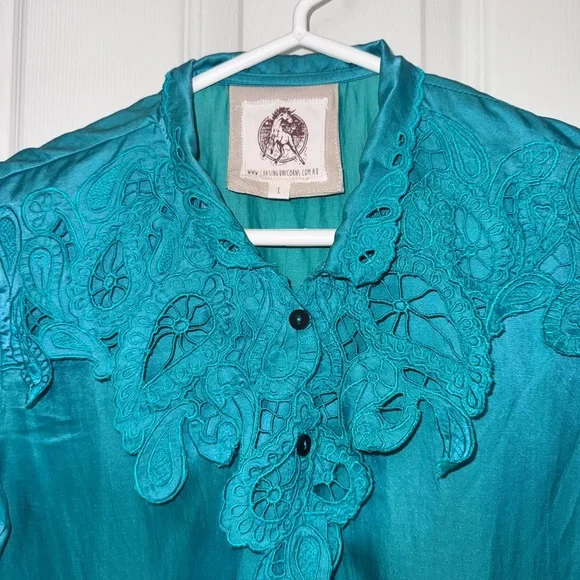 💥💥SALE!!💥💥 Rare Chasing unicorns November Nights Teal Silk and Satin shirtdress